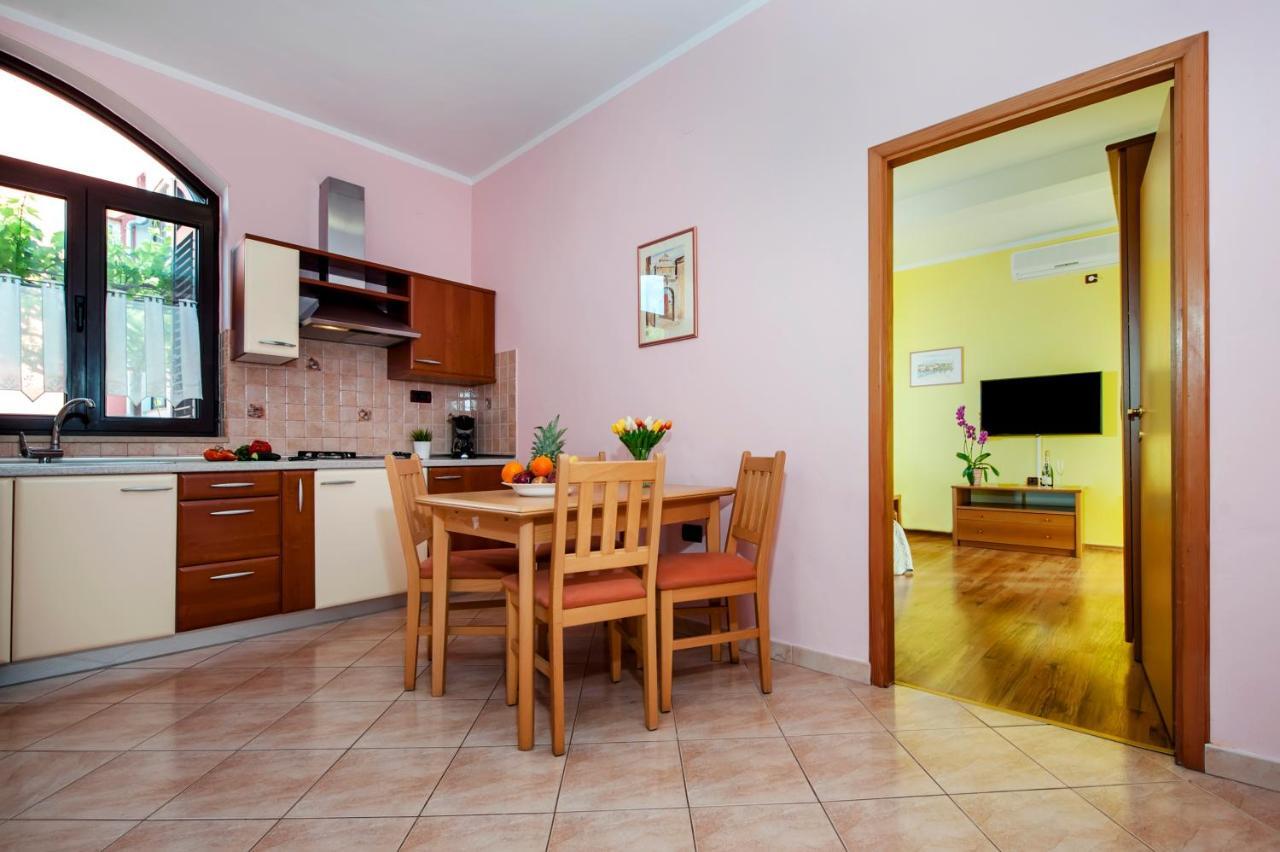 Apartma Modrusan *