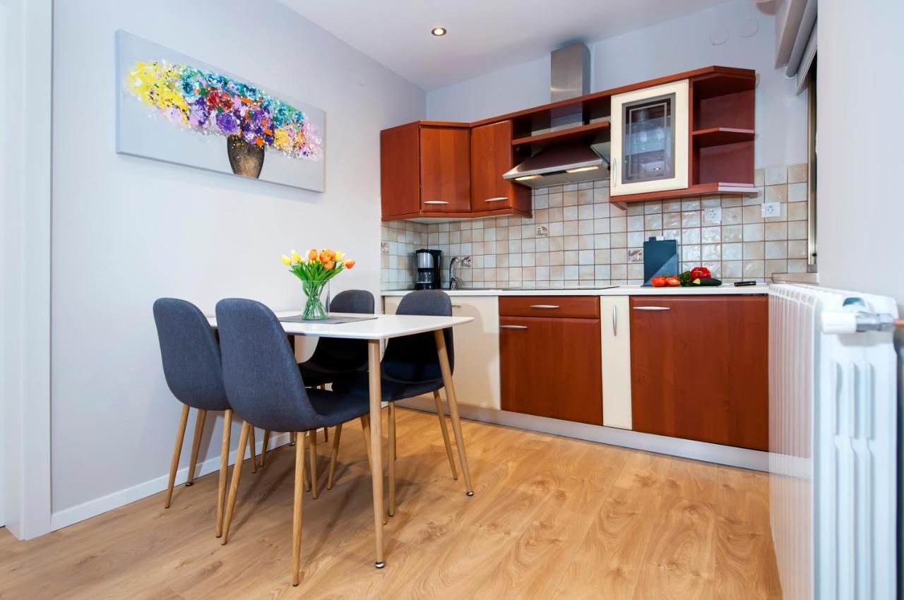 Apartma Modrusan *